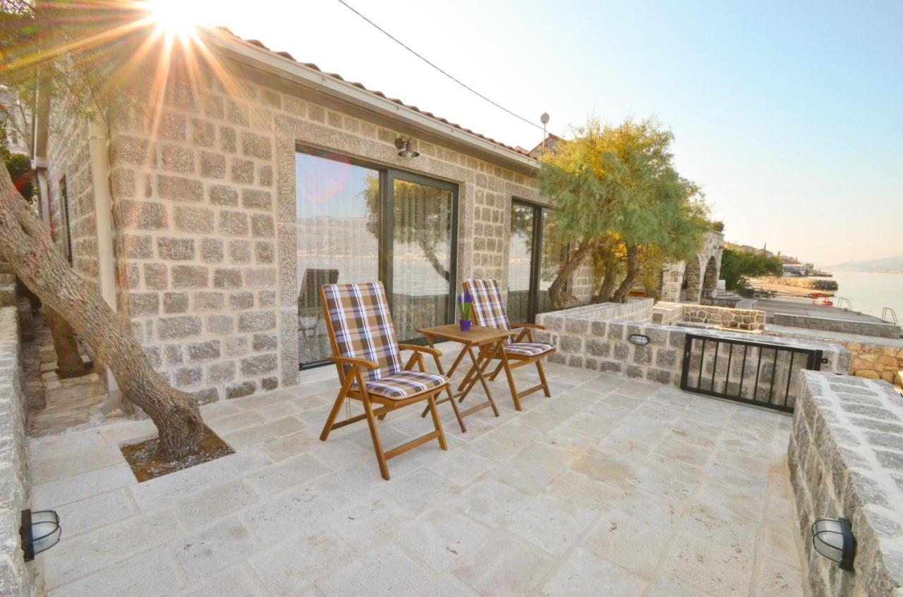 Leut Stone Residence ティヴァト エクステリア 写真