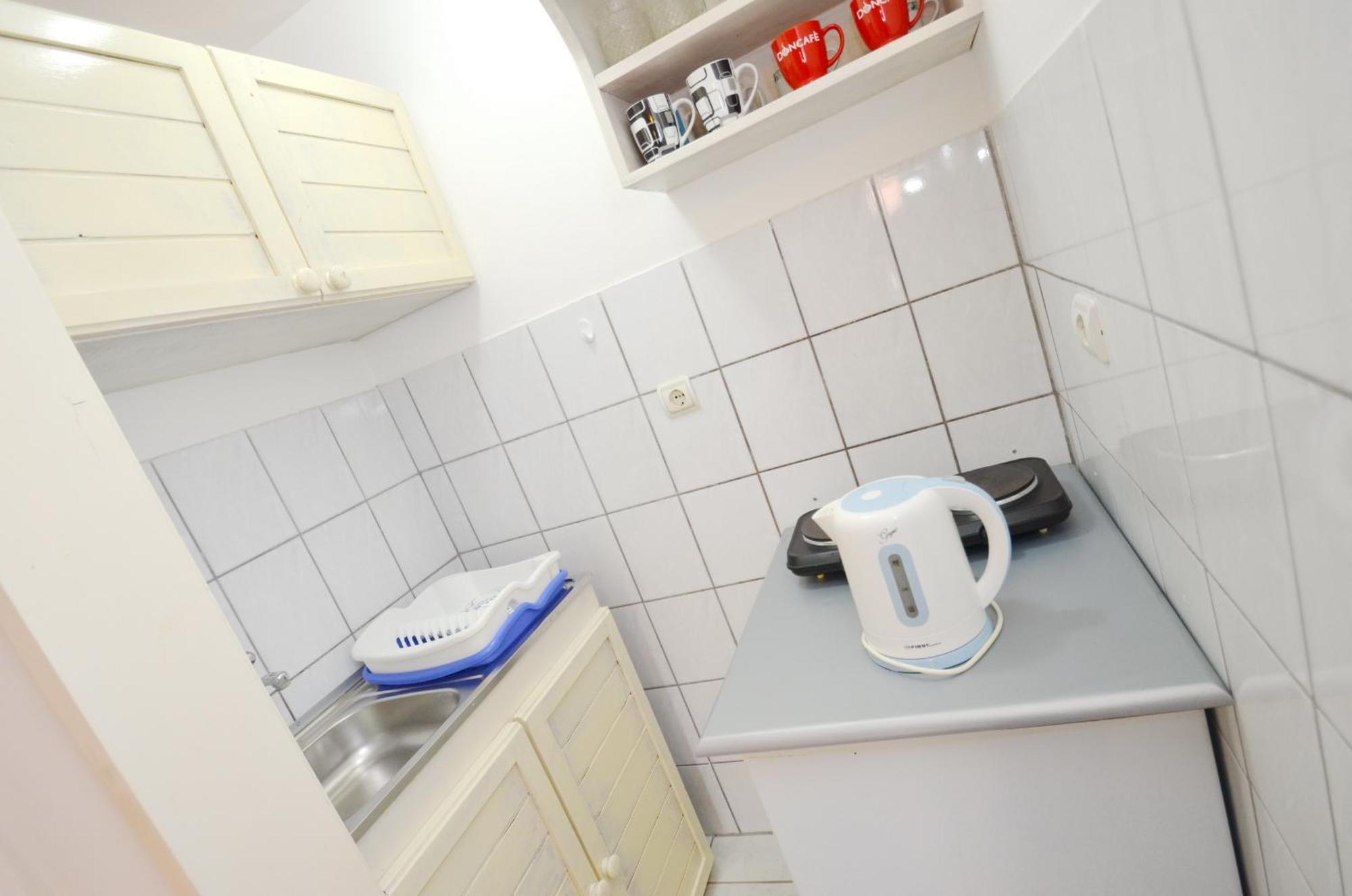 Leut Stone Residence ティヴァト 部屋 写真